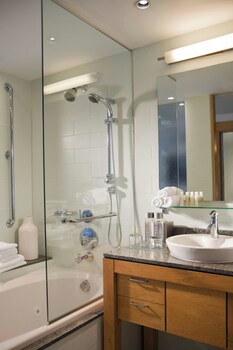 La Concha Renaissance San Juan Resort