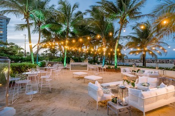La Concha Renaissance San Juan Resort