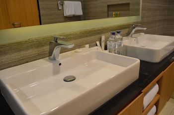 Swiss-Belhotel Papua