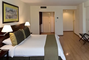 Amerian Executive Mendoza Hotel