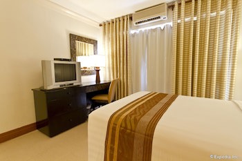 Crown Regency Suites & Residences - Mactan