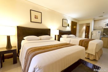 Crown Regency Suites & Residences - Mactan