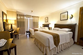 Crown Regency Suites & Residences - Mactan