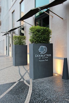 Doubletree By Hilton Hotel Lisbon - Fontana Park