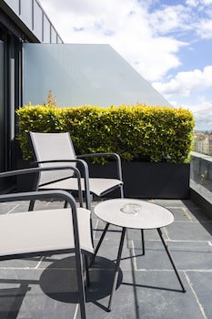 Doubletree By Hilton Hotel Lisbon - Fontana Park