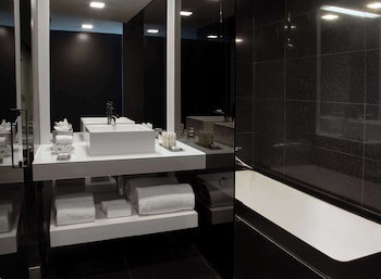 Doubletree By Hilton Hotel Lisbon - Fontana Park