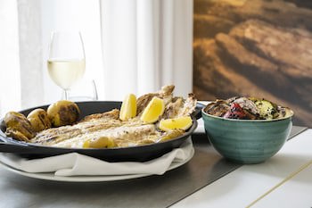 Doubletree By Hilton Hotel Lisbon - Fontana Park