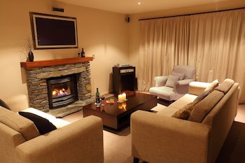 Arrowfield Apartments