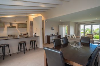 Arrowfield Apartments
