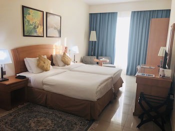 Golden Tulip Sharjah