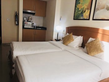 Golden Tulip Sharjah