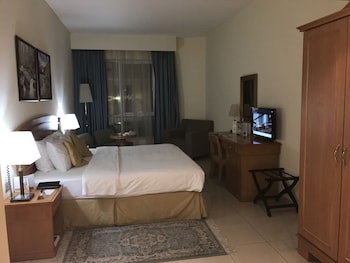 Golden Tulip Sharjah