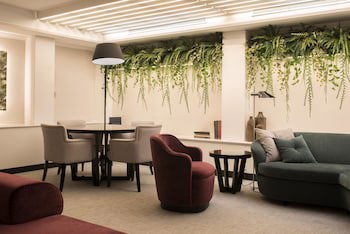 Acacia Suite