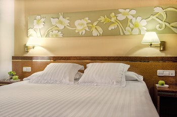 Acacia Suite