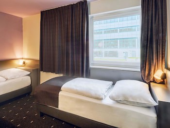 B&B Hotel Frankfurt-Niederrad galeri fotoğrafı