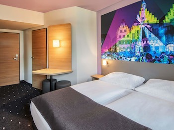 B&B Hotel Frankfurt-Niederrad galeri fotoğrafı