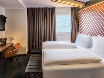 B&B Hotel Frankfurt-Niederrad galeri fotoğrafı