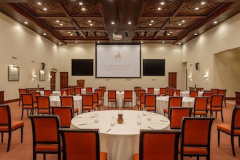 Al Maha, A Luxury Collection Desert Resort & Spa, Dubai