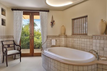 Al Maha, A Luxury Collection Desert Resort & Spa, Dubai