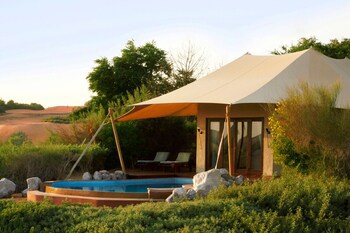 Al Maha, A Luxury Collection Desert Resort & Spa, Dubai
