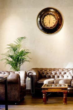 Columbus Hotel