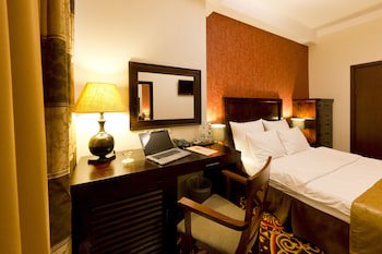Columbus Hotel