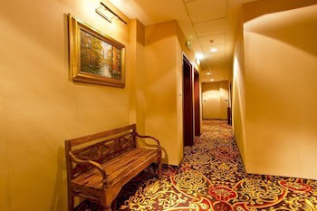 Columbus Hotel