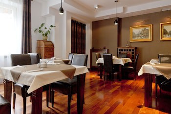 Columbus Hotel