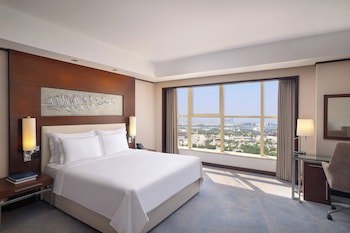 Grand Millennium Dubai