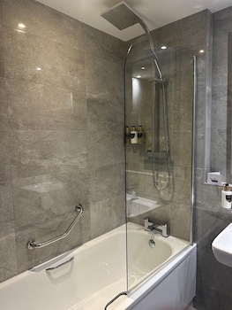 De Vere Cotswold Water Park