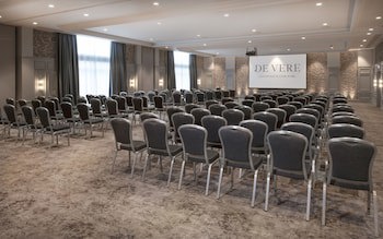 De Vere Cotswold Water Park