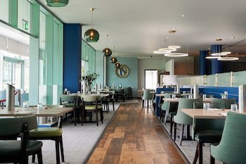 De Vere Cotswold Water Park