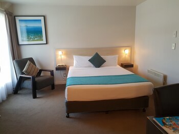 Picton Yacht Club Hotel