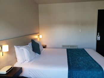 Picton Yacht Club Hotel