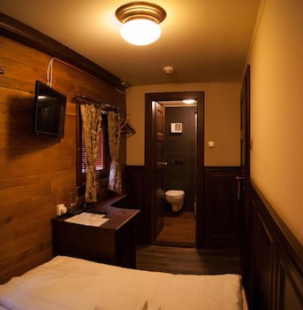 Boat Hotel Matylda