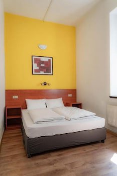 Equity Point Budapest - Hostel
