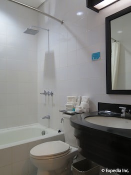 Microtel By Wyndham Davao