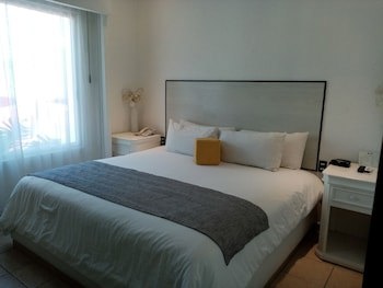 Best Western Plus Luna Del Mar