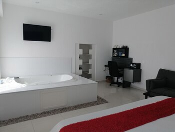 Best Western Plus Luna Del Mar