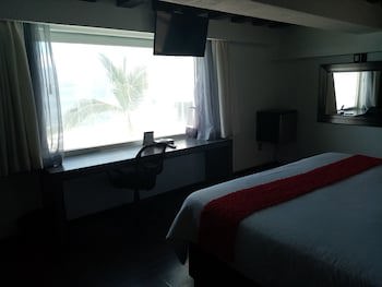 Best Western Plus Luna Del Mar