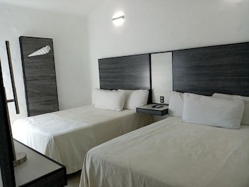 Best Western Plus Luna Del Mar