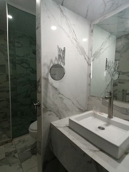 Best Western Plus Luna Del Mar