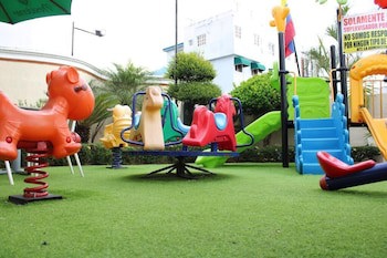 Hotel Century Plaza