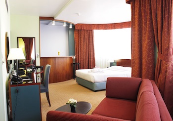 Al Diar Dana Hotel