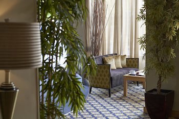 Antoinette Hotel Wimbledon