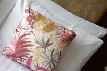 Antoinette Hotel Wimbledon