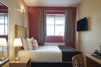 Antoinette Hotel Wimbledon