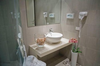 Hotel Cube galeri fotoğrafı