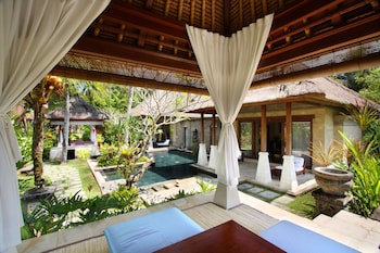 Arma Museum & Resort