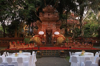 Arma Museum & Resort